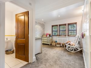 Photo 31- click for photo gallery